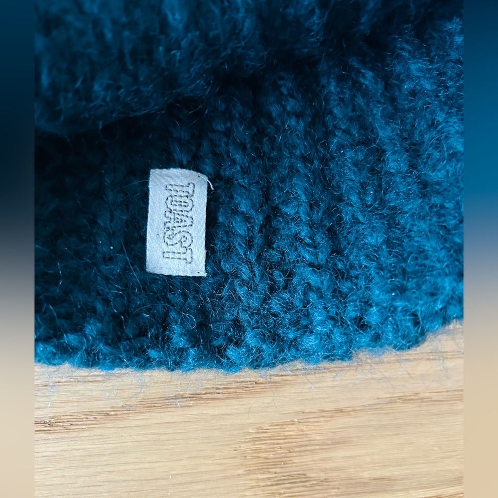 TOAST Ribbed Mohair Beanie - Picture 2 of 3